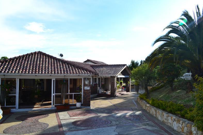 Miravalle Suites Paipa Kültér fotó